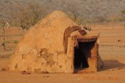 Himba Hütte im Kaokoveld
